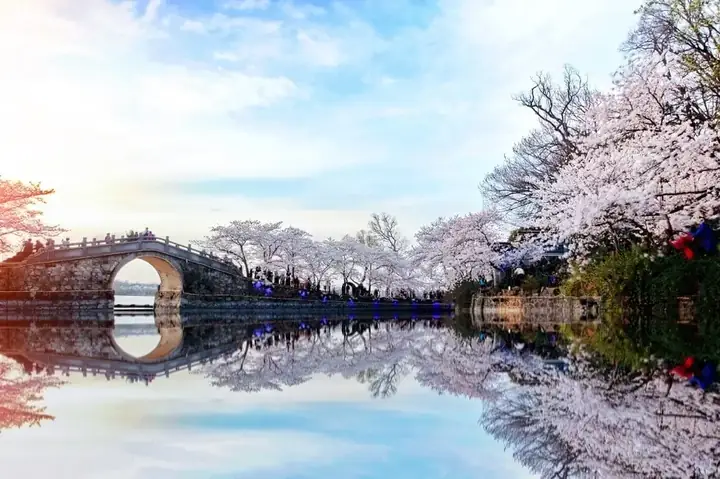 Hướng Dẫn Du Lịch Vô Tích (wuxi) Chi Tiết: Lịch Trình, Địa Điểm, Chi Phí Và Mẹo Hữu Ích Hướng Dẫn Du Lịch Vô Tích (wuxi) Chi Tiết: Lịch Trình, Địa Điểm, Chi Phí Và Mẹo Hữu Ích