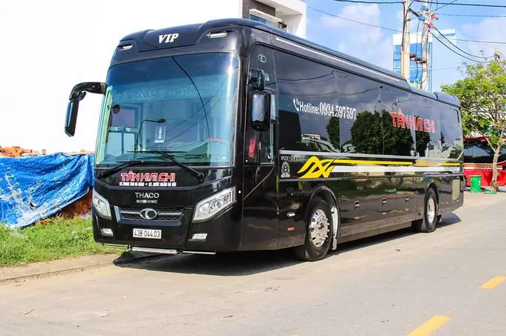 Cập Nhật Giá Xe Limousine Hà Nội Đà Nẵng: Bảng Giá Cabin Đơn, Đôi Từ Các Nhà Xe Uy Tín
