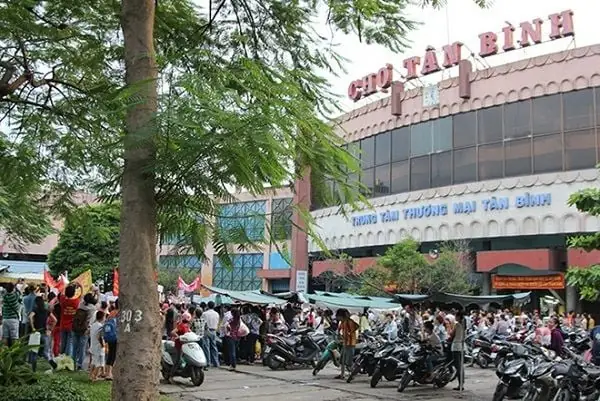 Tổng Hợp Các Mối Sỉ Giày Dép Giá Sỉ Uy Tín Tại Chợ Tân Bình Cho Chủ Shop