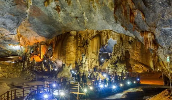Giới Thiệu Về Động Thiên Đường: Vị Trí, Phát Hiện Và Vẻ Đẹp Hang Động Khô Dài Nhất Châu Á