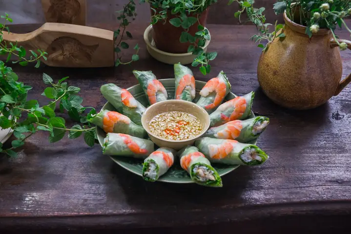 Tổng Hợp Các Quán Gỏi Cuốn Tôm Thịt Ở Hà Nội Dành Cho Người Sành Món Cuốn Tổng Hợp Các Quán Gỏi Cuốn Tôm Thịt Ở Hà Nội Dành Cho Người Sành Món Cuốn