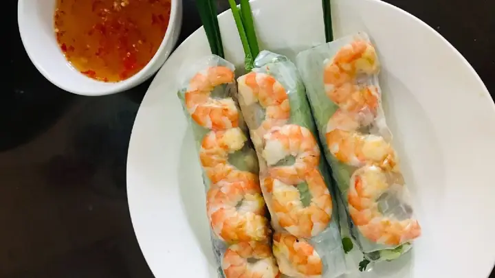 Tổng Hợp Các Quán Gỏi Cuốn Tôm Thịt Ở Hà Nội Dành Cho Người Sành Món Cuốn