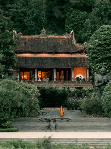 Tổng Hợp Các Ngôi Chùa Ở Hà Nam Nổi Tiếng Và Linh Thiêng Cho Người Muốn Khám Phá Tâm Linh