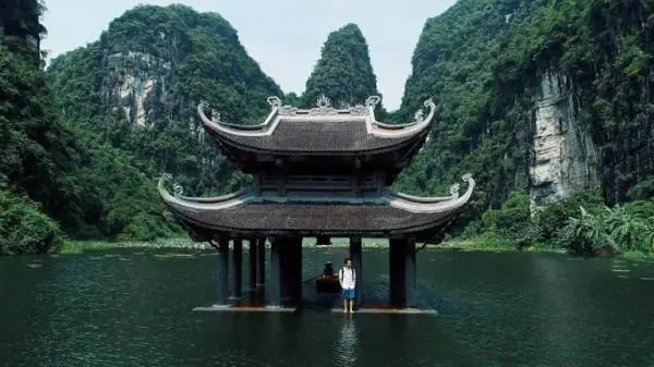 Hành Cung Vũ Lâm Tràng An Là Gì? Lịch Sử, Giá Trị Và Cách Tham Quan