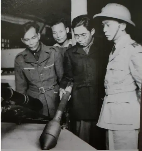Tổng Hợp Hình Ảnh Giáo Sư Trần Đại Nghĩa Và Những Khoảnh Khắc Đời Thường, Lịch Sử