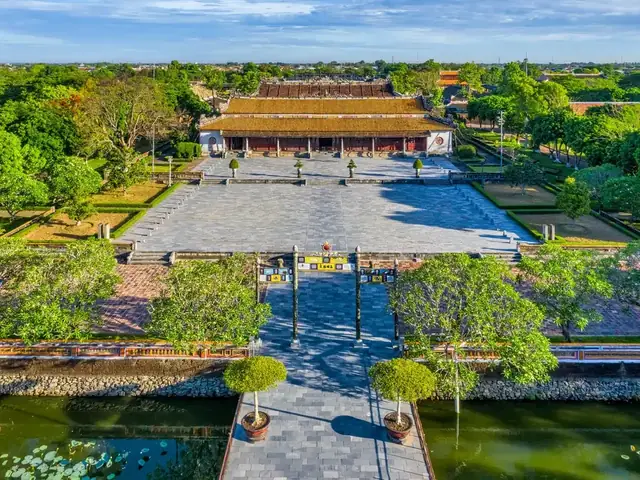 Khám Phá Hình Ảnh Danh Lam Thắng Cảnh Việt Nam Nổi Tiếng Từ Bắc Đến Nam Khám Phá Hình Ảnh Danh Lam Thắng Cảnh Việt Nam Nổi Tiếng Từ Bắc Đến Nam