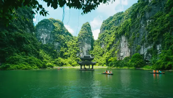 Khám Phá Hình Ảnh Danh Lam Thắng Cảnh Việt Nam Nổi Tiếng Từ Bắc Đến Nam Khám Phá Hình Ảnh Danh Lam Thắng Cảnh Việt Nam Nổi Tiếng Từ Bắc Đến Nam