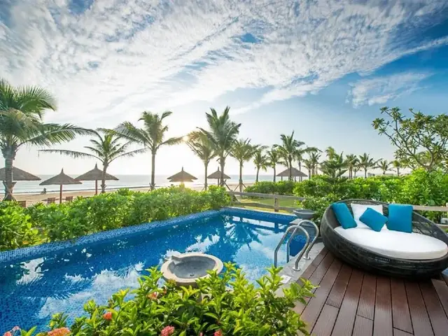 Tổng Hợp Hồ Bơi Trong Nhà Đà Nẵng Sạch Đẹp, Giá Tốt Cho Cả Người Lớn Và Trẻ Em