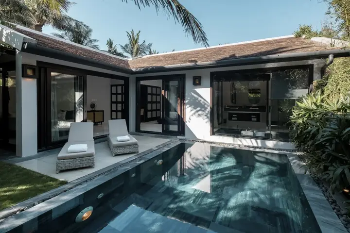 Tổng Hợp Hồ Bơi Trong Nhà Đà Nẵng Sạch Đẹp, Giá Tốt Cho Cả Người Lớn Và Trẻ Em