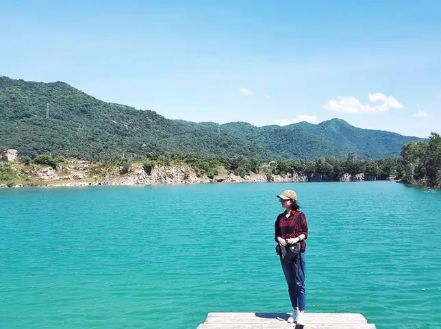 Hướng Dẫn Chi Tiết Khám Phá Hồ Đá Xanh Bà Rịa – Vũng Tàu: Vị Trí, Giờ Mở, Giá Vé Và Cách Đến