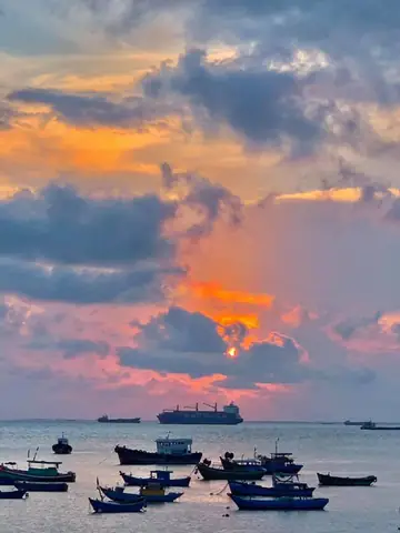 Hoàng Hôn Ở Vũng Tàu Mấy Giờ? Thời Gian Mặt Trời Lặn Chính Xác & Khung Giờ Ngắm Đẹp Nhất