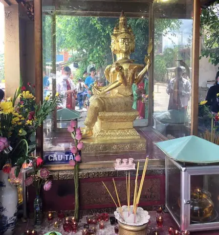 Khám Phá Hội Quán Sùng Chính Quận 5: Địa Chỉ, Đặc Điểm Và Kinh Nghiệm Tham Quan
