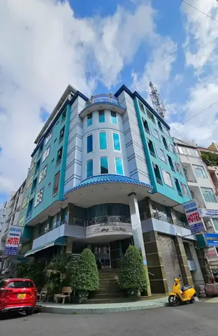 Tổng Hợp Khách Sạn Đường Hoàng Sa Quận 1: Địa Chỉ, Giá Phòng Và Đặt Phòng Giá Tốt