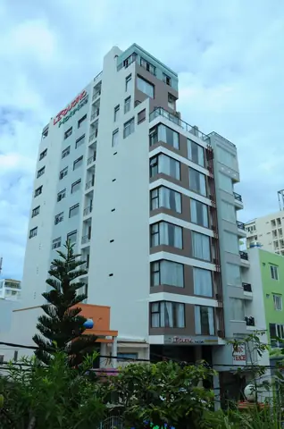 Khách Sạn Lê Dương Nha Trang: Địa Chỉ, Tiện Nghi Và Giá Phòng Cho Người Cần Đặt Lưu Trú