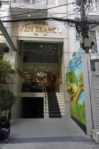 Tìm Hiểu Thông Tin Đầy Đủ Về Khách Sạn Yến Trang 2 Tại 795 Lê Hồng Phong