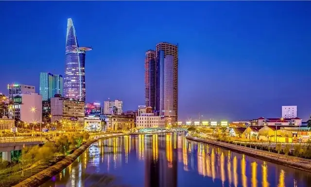 Khám Phá Thành Phố Hồ Chí Minh (sài Gòn): Cẩm Nang Địa Điểm Và Lịch Trình Cho Du Khách Khám Phá Thành Phố Hồ Chí Minh (sài Gòn): Cẩm Nang Địa Điểm Và Lịch Trình Cho Du Khách