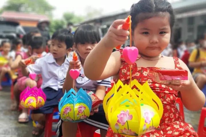 Giải Đáp Khi Nào Trẻ Em Được Đón Tết Trung Thu: Ngày Rằm Tháng 8 Âm Lịch Và Ý Nghĩa Với Thiếu Nhi Giải Đáp Khi Nào Trẻ Em Được Đón Tết Trung Thu: Ngày Rằm Tháng 8 Âm Lịch Và Ý Nghĩa Với Thiếu Nhi
