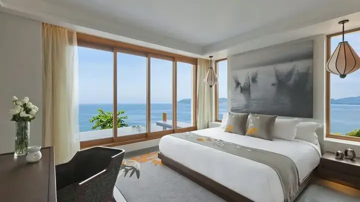 Tìm Hiểu Khoảng Cách Từ Sân Bay Huế (phú Bài) Đến Lăng Cô Và Hướng Dẫn Di Chuyển Chi Tiết