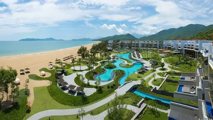 Tìm Hiểu Khoảng Cách Từ Sân Bay Huế (phú Bài) Đến Lăng Cô Và Hướng Dẫn Di Chuyển Chi Tiết Tìm Hiểu Khoảng Cách Từ Sân Bay Huế (phú Bài) Đến Lăng Cô Và Hướng Dẫn Di Chuyển Chi Tiết