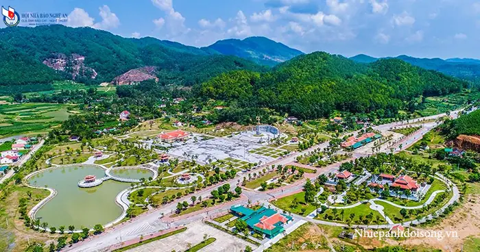 Tìm Hiểu Khu Di Tích Truông Bồn Nghệ An: Vị Trí, Lịch Sử Và Nơi Yên Nghỉ Của 13 Thanh Niên Mở Đường Tìm Hiểu Khu Di Tích Truông Bồn Nghệ An: Vị Trí, Lịch Sử Và Nơi Yên Nghỉ Của 13 Thanh Niên Mở Đường