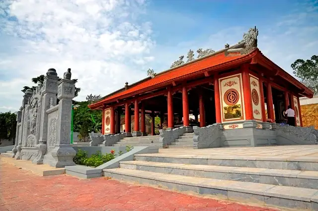Tìm Hiểu Khu Di Tích Truông Bồn Nghệ An: Vị Trí, Lịch Sử Và Nơi Yên Nghỉ Của 13 Thanh Niên Mở Đường Tìm Hiểu Khu Di Tích Truông Bồn Nghệ An: Vị Trí, Lịch Sử Và Nơi Yên Nghỉ Của 13 Thanh Niên Mở Đường