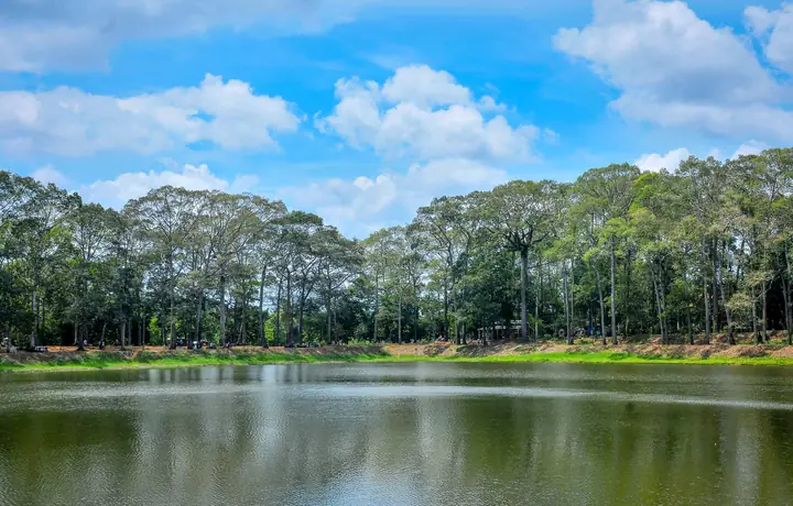 Khám Phá Ao Bà Om Trà Vinh: Thắng Cảnh “viên Ngọc Xanh” Và Bản Sắc Văn Hóa Khmer
