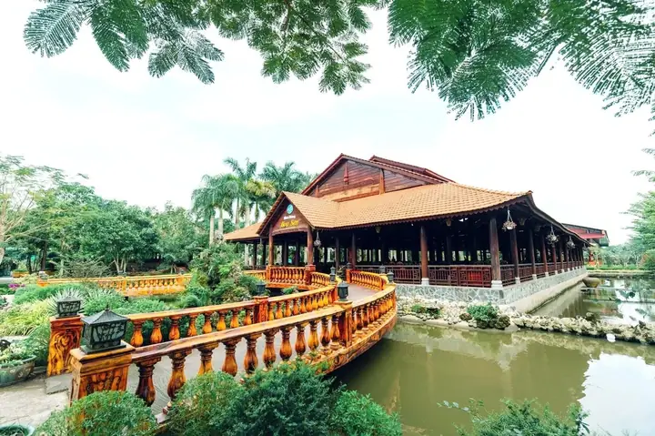 Khám Phá Khu Du Lịch Sinh Thái Mỹ Khánh Cần Thơ: Địa Chỉ, Giá Vé Và Trải Nghiệm Cho Du Khách Khám Phá Khu Du Lịch Sinh Thái Mỹ Khánh Cần Thơ: Địa Chỉ, Giá Vé Và Trải Nghiệm Cho Du Khách