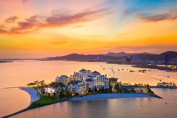 Top Các Khu Nghỉ Dưỡng Ở Hạ Long Cho Kỳ Nghỉ Dưỡng Tại Bãi Cháy Và Đảo Tuần Châu