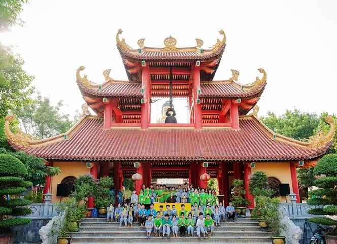 Kinh Nghiệm Đi Chùa Khai Nguyên Sơn Tây: Hướng Dẫn Chi Tiết Về Di Chuyển, Chuẩn Bị Và Tham Quan