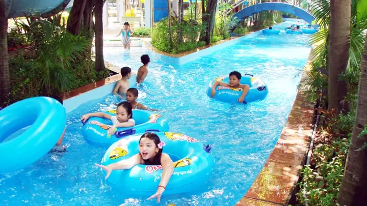 Kinh Nghiệm Đi Công Viên Nước Đầm Sen: Hướng Dẫn Vui Chơi, Giá Vé & Mẹo Hay Cho Người Mới