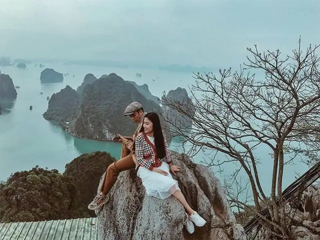 Tổng Hợp Kinh Nghiệm Du Lịch Quảng Ninh 2 Ngày 1 Đêm Tự Túc: Lịch Trình, Chi Phí & Gợi Ý Ăn Ở Tổng Hợp Kinh Nghiệm Du Lịch Quảng Ninh 2 Ngày 1 Đêm Tự Túc: Lịch Trình, Chi Phí & Gợi Ý Ăn Ở