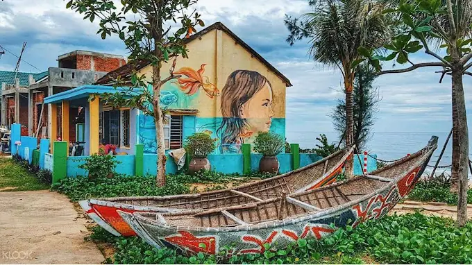 Tìm Hiểu Làng Bích Họa Tam Thanh: Vị Trí, Đặc Điểm Và Trải Nghiệm Tại Ngôi Làng Tranh Đầu Tiên Việt Nam