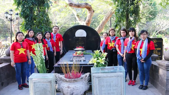 Hướng Dẫn Chi Tiết Cách Tới Và Tham Quan Mộ Cô Võ Thị Sáu Ở Côn Đảo – Thông Tin Du Lịch, Lịch Sử Và Lưu Ý Cần Biết