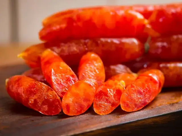 Khám Phá Lạp Xưởng Ngon Nhất Ở Đâu: Các Vùng Đặc Sản, Thương Hiệu Và Địa Chỉ Mua Uy Tín