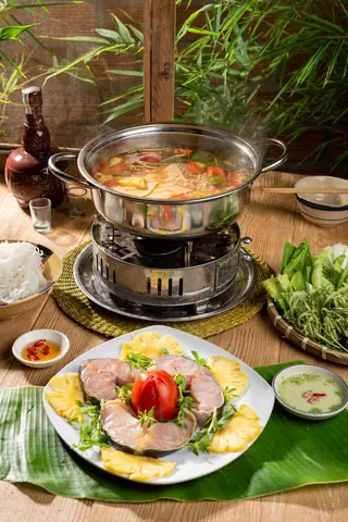 Gợi Ý Các Quán Lẩu Cá Tầm Hồ Tuyền Lâm Ngon Cho Thực Khách Đà Lạt
