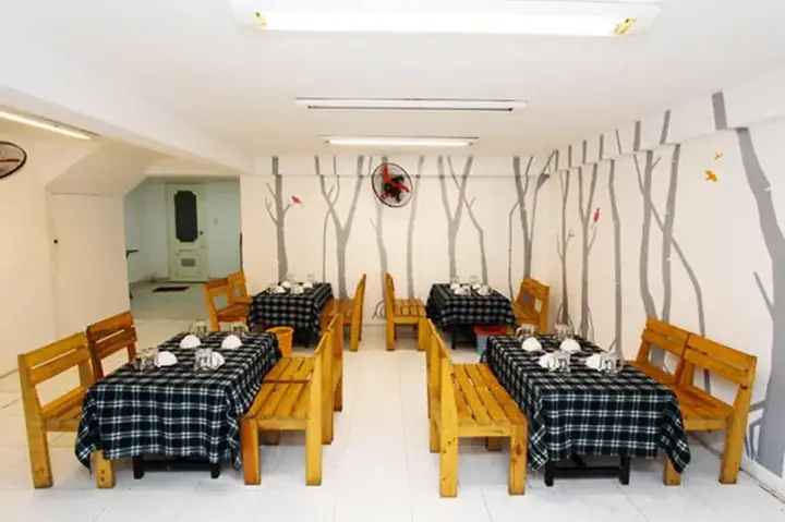 Review Lẩu Cua Đất Mũi Trần Hưng Đạo: Địa Chỉ Thưởng Thức Lẩu Cua Cà Mau Chuẩn Vị Tại Sài Gòn