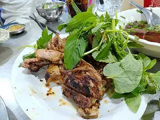 Tìm Hiểu Quán Lẩu Dê Ok 3 Con Dê Đường 3/2: Địa Chỉ, Menu Và Giá Bình Dân Tại Quận 10