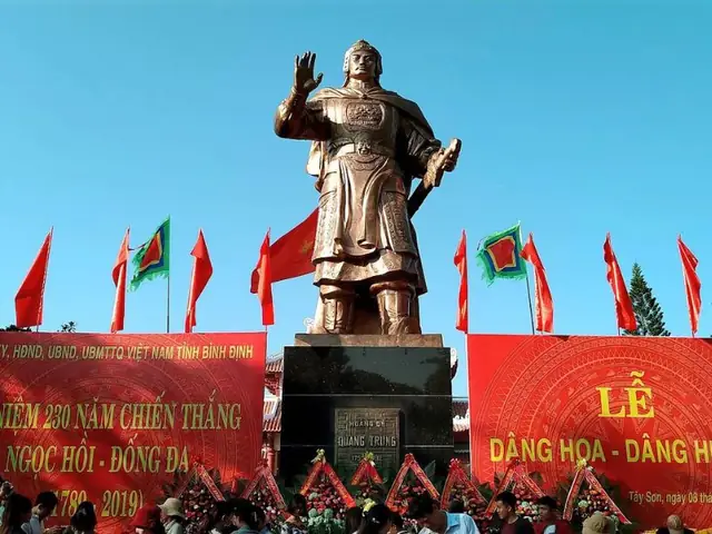 Khám Phá Lễ Hội Đống Đa Tây Sơn Bình Định: Nét Văn Hóa Đất Võ Và Lịch Trình Trẩy Hội Đầu Xuân