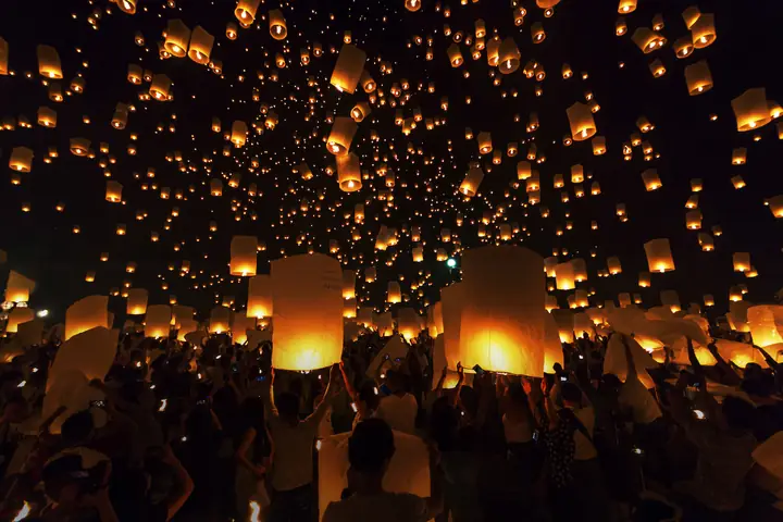 Hướng Dẫn Chi Tiết Tham Gia Lễ Hội Hoa Đăng Chiang Mai 2026: Thời Gian, Địa Điểm, Mua Vé & Mẹo Trải Nghiệm
