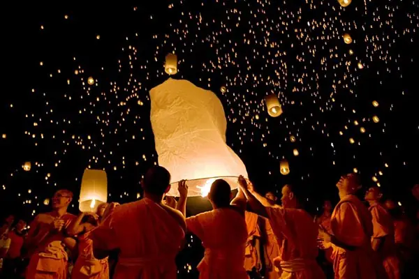 Tìm Hiểu Lễ Hội Hoa Đăng Thái Lan: Ý Nghĩa, Thời Điểm Và Kinh Nghiệm Tham Gia Loy Krathong, Yi Peng