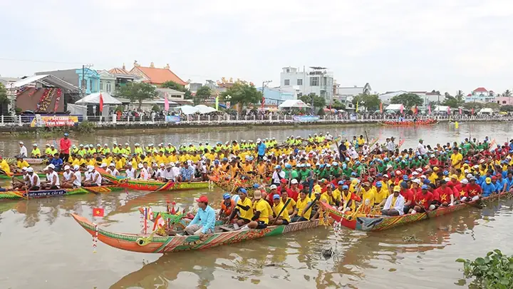 Lễ Hội Ok Om Bok Trà Vinh: Lịch Trình, Ý Nghĩa Và Hướng Dẫn Du Lịch Cho Du Khách