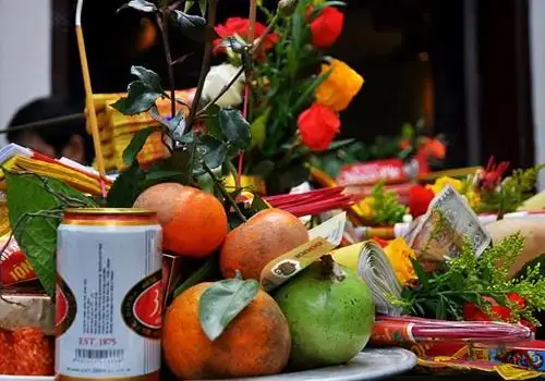 Hướng Dẫn Lễ Tạ Cuối Năm Ở Đền: Văn Khấn, Mâm Lễ Và Quy Trình Trả Lễ Cho Tín Chủ Hướng Dẫn Lễ Tạ Cuối Năm Ở Đền: Văn Khấn, Mâm Lễ Và Quy Trình Trả Lễ Cho Tín Chủ