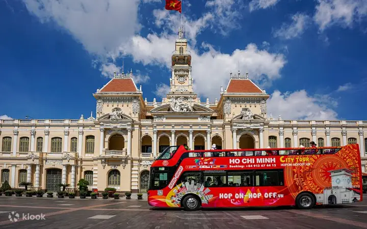Mua Vé Hop On Hop Off Ở Đâu Cho Du Khách: Tổng Hợp Địa Chỉ Xe Buýt 2 Tầng Sài Gòn & Hà Nội Mua Vé Hop On Hop Off Ở Đâu Cho Du Khách: Tổng Hợp Địa Chỉ Xe Buýt 2 Tầng Sài Gòn & Hà Nội