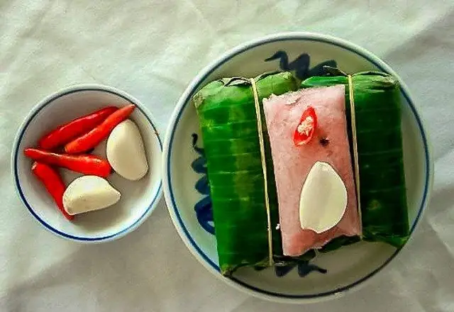 Mua Nem Chả Tré Đông Ba Huế Ở Đâu Và Thưởng Thức Đặc Sản Chợ Đông Ba Như Thế Nào