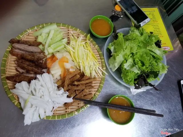 Tìm Hiểu Nem Nướng Nha Trang Ý Thiên: Địa Chỉ Chi Nhánh, Thực Đơn Và Đánh Giá Tại Hà Nội