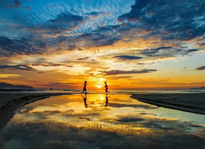 Gợi Ý 9 Địa Điểm Ngắm Bình Minh Ở Đà Nẵng Và Khung Giờ Lý Tưởng Cho Du Khách