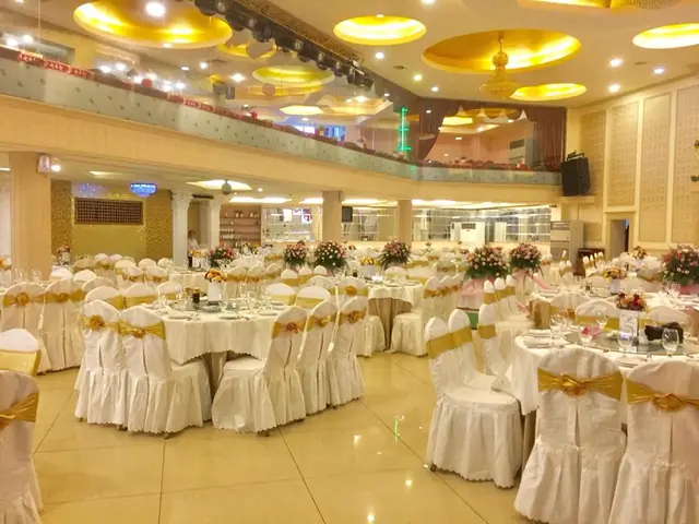 Khám Phá Nhà Hàng 7 Kỳ Quan Quận 6: Địa Chỉ Ăn Uống Và Không Gian Kỳ Quan Tại Sài Gòn