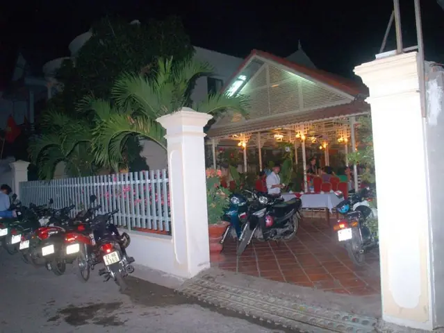 Địa Chỉ, Thực Đơn & Cách Đặt Chỗ Nhà Hàng Vườn Phố Vũng Tàu – Hướng Dẫn Chi Tiết Cho Thực Khách