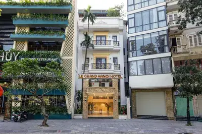 Tổng Hợp Nhà Nghỉ Và Khách Sạn Gần Công Viên Thống Nhất Giá Tốt Cho Người Lưu Trú Hà Nội