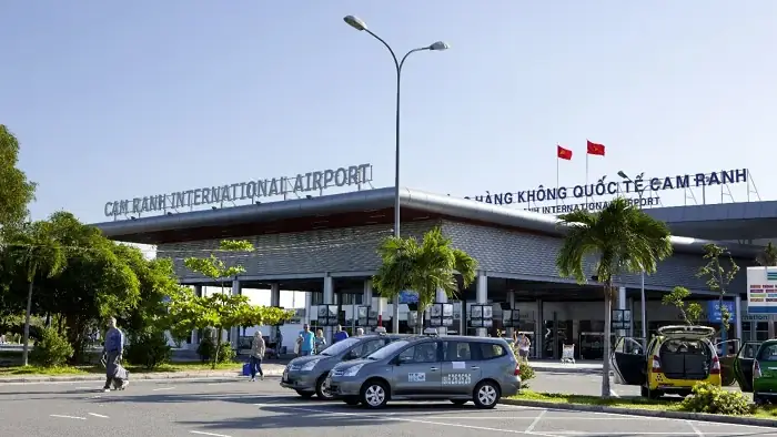 Giải Đáp Khoảng Cách Từ Nha Trang Đến Sân Bay Cam Ranh Cho Du Khách Và Hướng Dẫn Di Chuyển Giải Đáp Khoảng Cách Từ Nha Trang Đến Sân Bay Cam Ranh Cho Du Khách Và Hướng Dẫn Di Chuyển